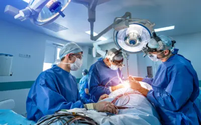 Surgical Oncologist vs Medical Oncologist: Who Treats You First